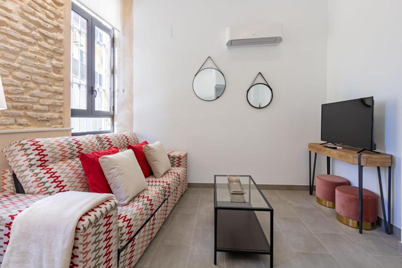 Nine O Clock San Agustin Suites Sevilla Exterior foto