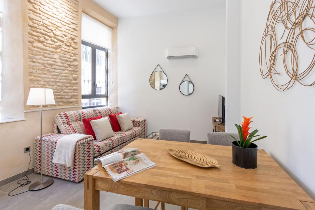 Nine O Clock San Agustin Suites Sevilla Exterior foto